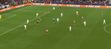 1727825608879077636.gif 1727825608879077636.gif