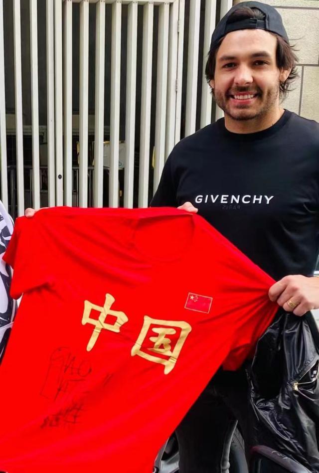 下载.jpg